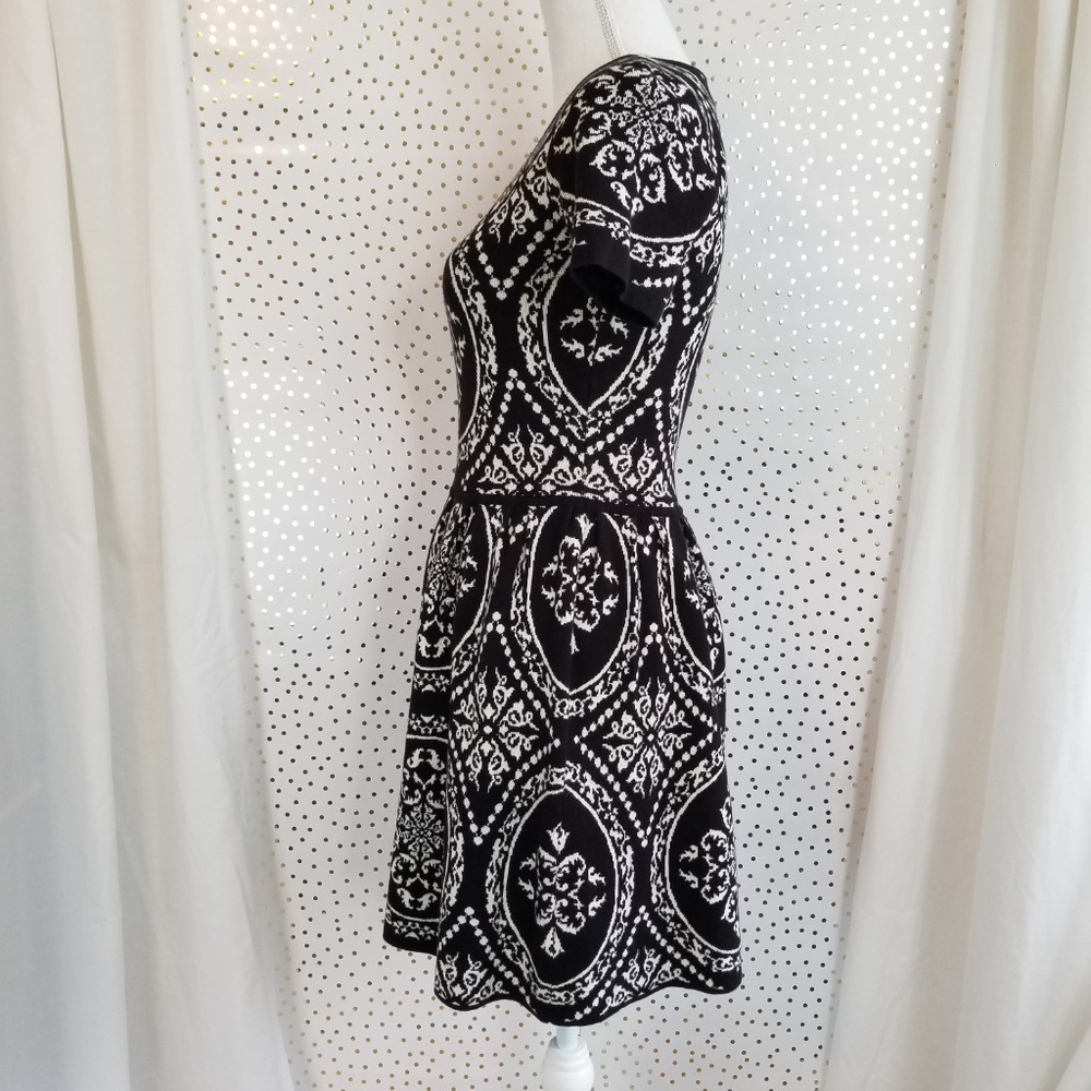 Romeo+Juliet Couture |  Intarsia Knit Dress - Picture 3 of 8